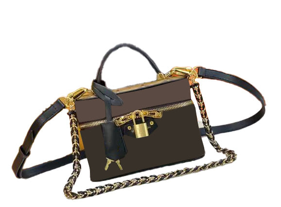 Crossbody brown handbag