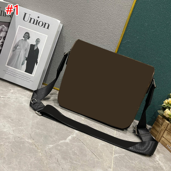 Wide shoulder strap crossbody bag