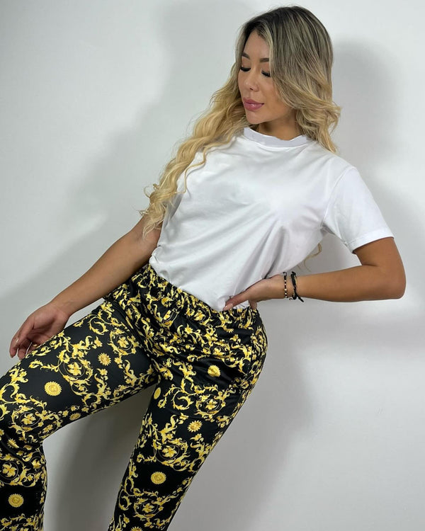 Short-sleeved Trousers Suit