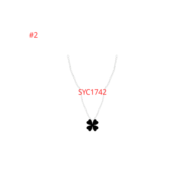 One Flower Necklace