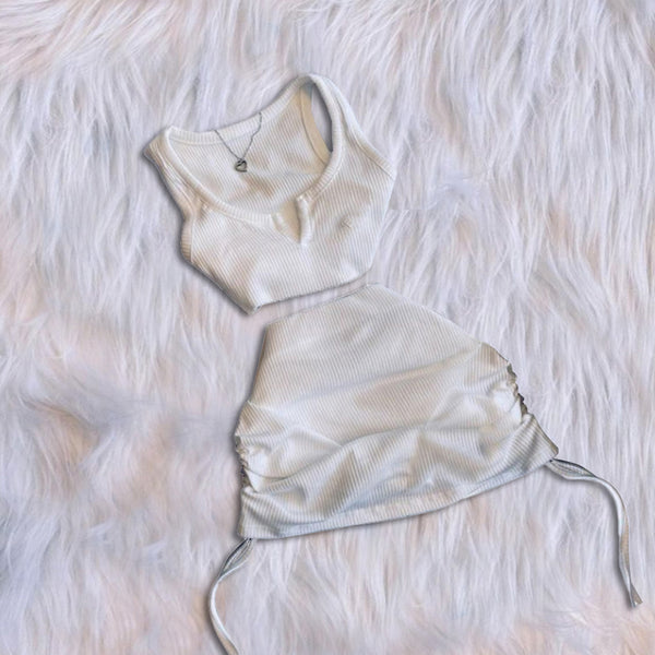 Skirt Suit with High V-neck and Low Waist