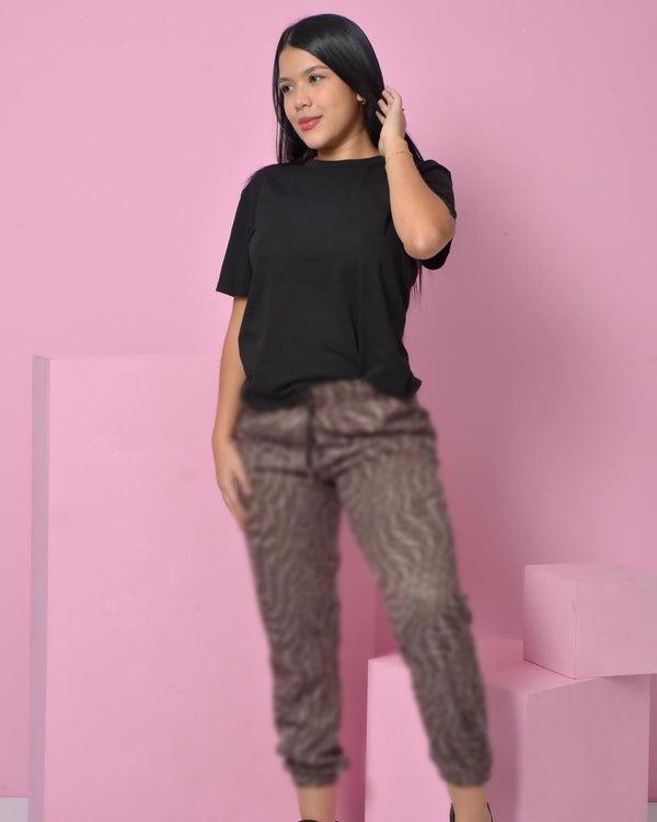 Short-sleeved Top and Trousers Set
