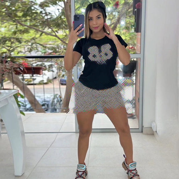 Embroidered Pocket Set