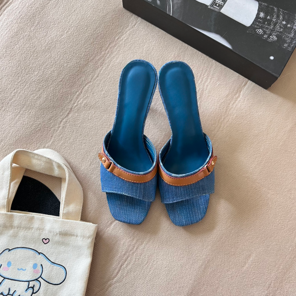 High heel sandals