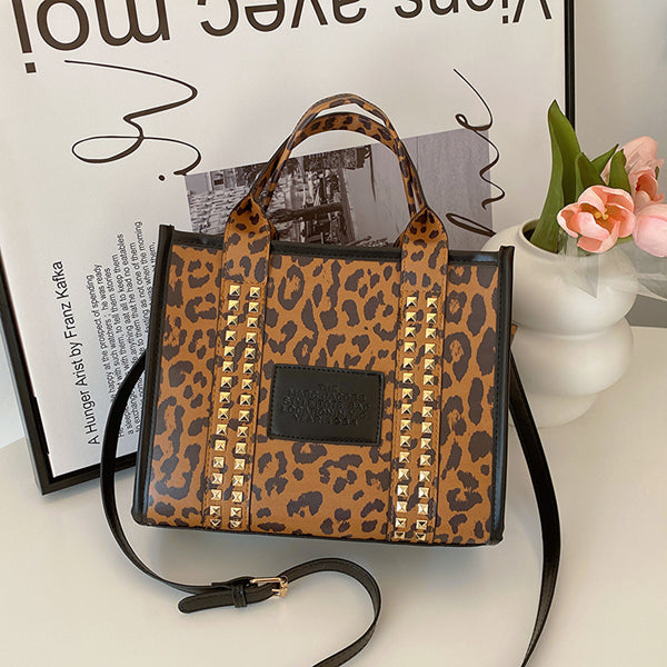 Leopard tote bag